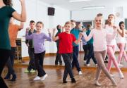 Польза танцев для детей: хорошее здоровье и положительные эмоции Почему танцы хорошо влияют на детей